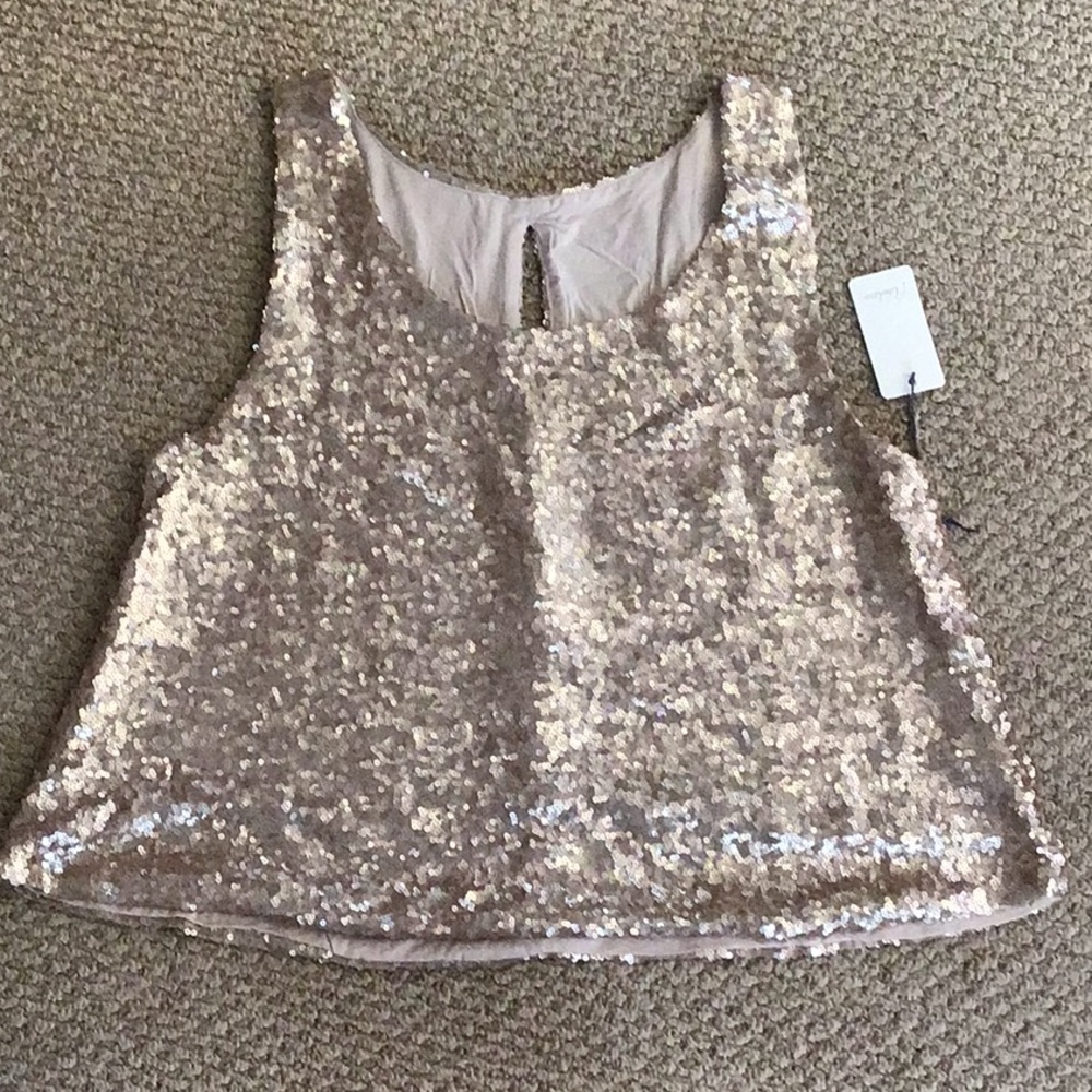 NWT VICI Sequin sleeveless top